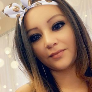 Meet your Posher, Marisa